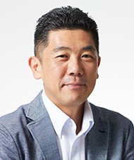 磯 和之氏 写真